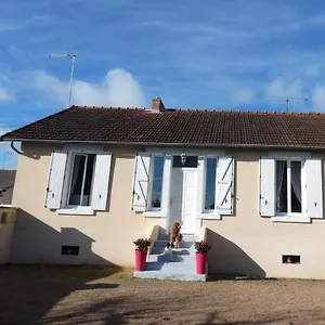 https://gite-de-l-epinette.hotels-rhonealpes.com