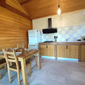 https://le-chalet.midi-pyreneeshotels.com